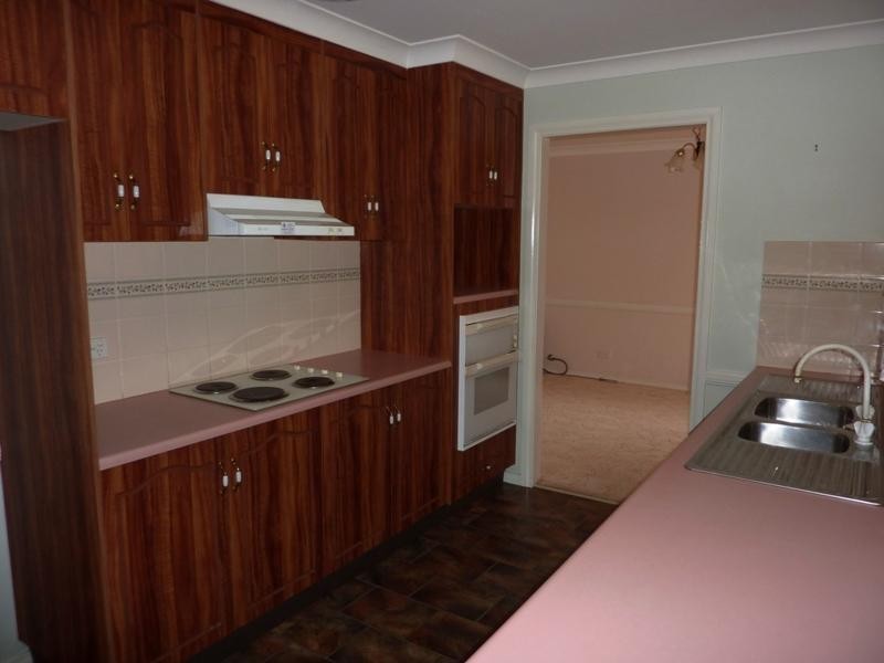 27 Falconer Way, Dubbo NSW 2830