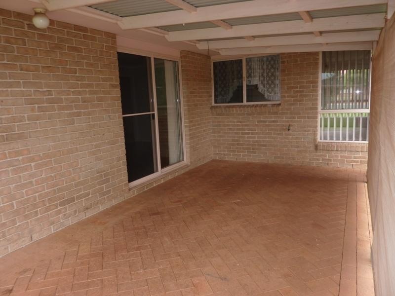 27 Falconer Way, Dubbo NSW 2830