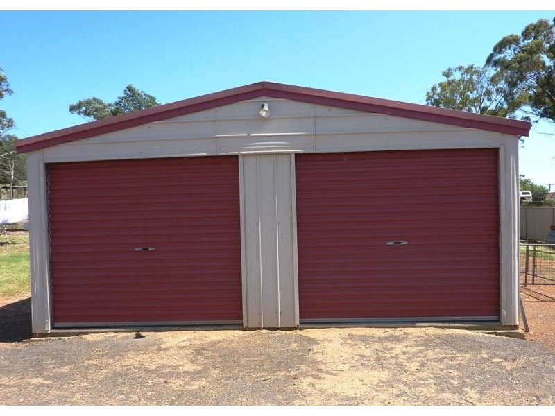 22 Chambers Street, Geurie NSW 2831