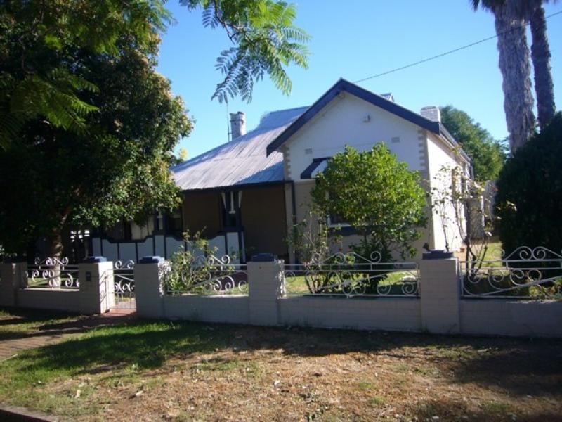 62 Macleay Street, Dubbo NSW 2830