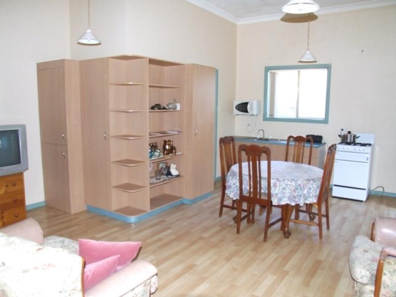 4 George Street, Dubbo NSW 2830