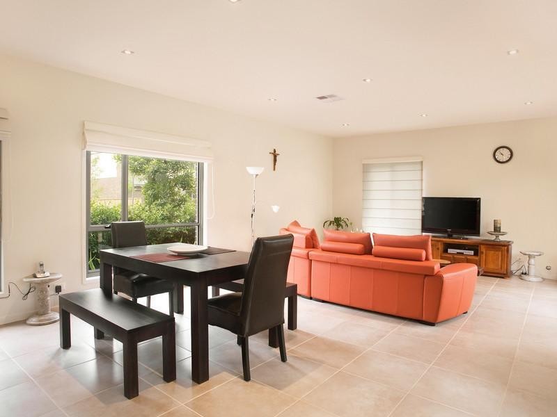 7 Seamist Avenue, Ermington NSW 2115