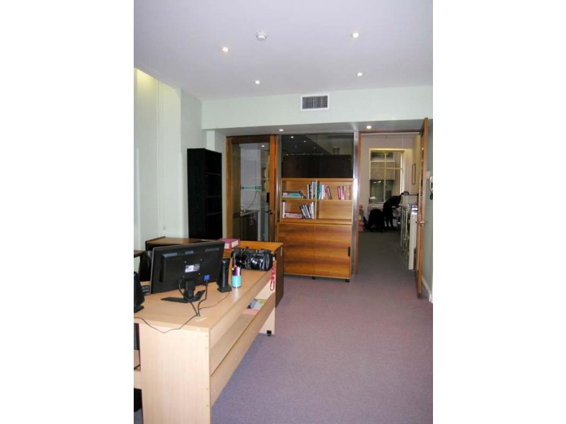 303/304 – 4 Bridge Street, Sydney NSW 2000