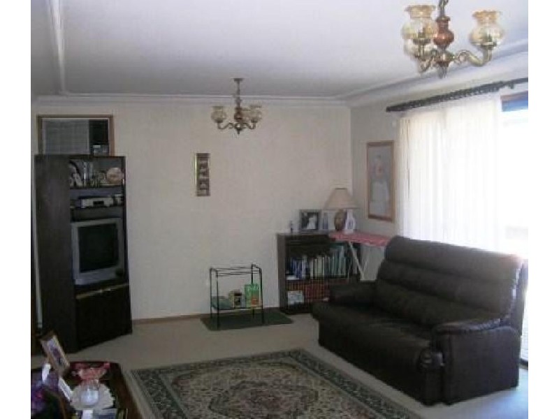 13 CUNNINGHAM PARADE, Singleton NSW 2330