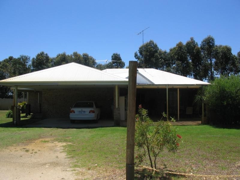 422 UTLEY ROAD, Serpentine WA 6125
