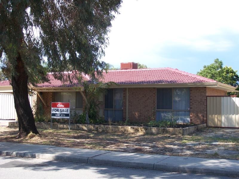 95 STRAWBERRY DRIVE, Seville Grove WA 6112