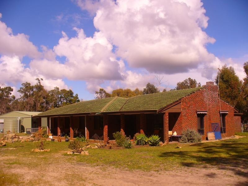 75 Gull Road, Serpentine WA 6125