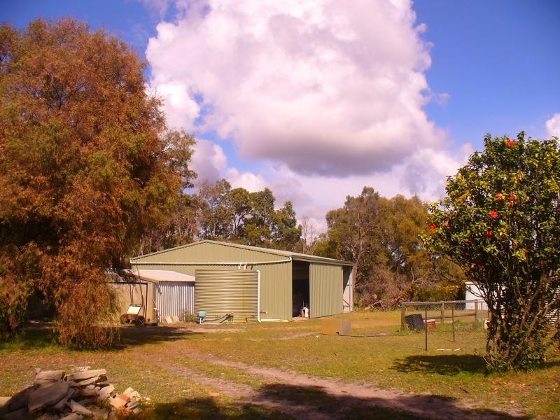 75 Gull Road, Serpentine WA 6125