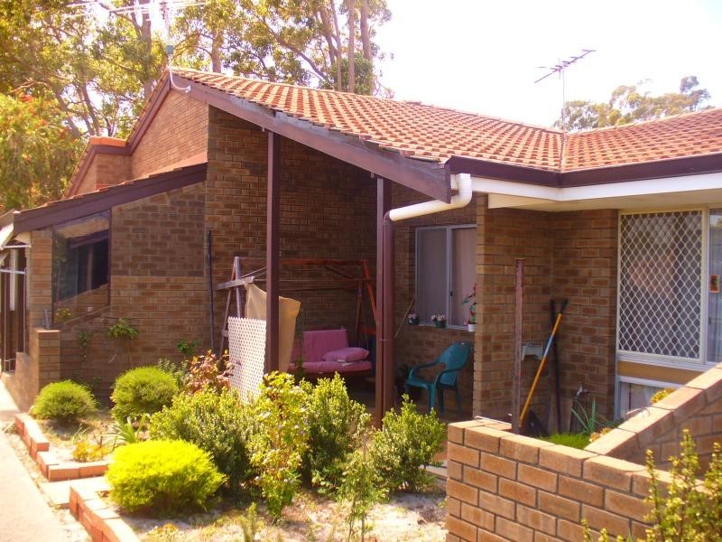 9/40 Lensham Place, Armadale WA 6112