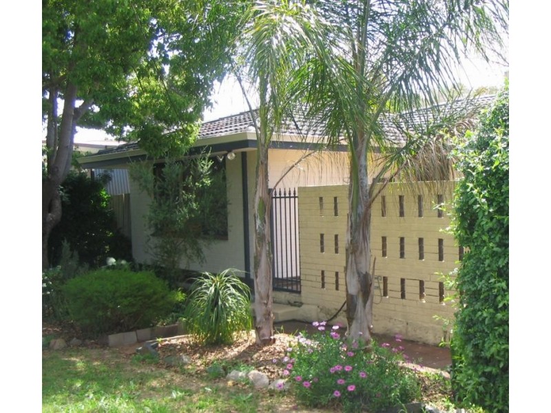 40 Orelstone Street, Gosnells WA 6110