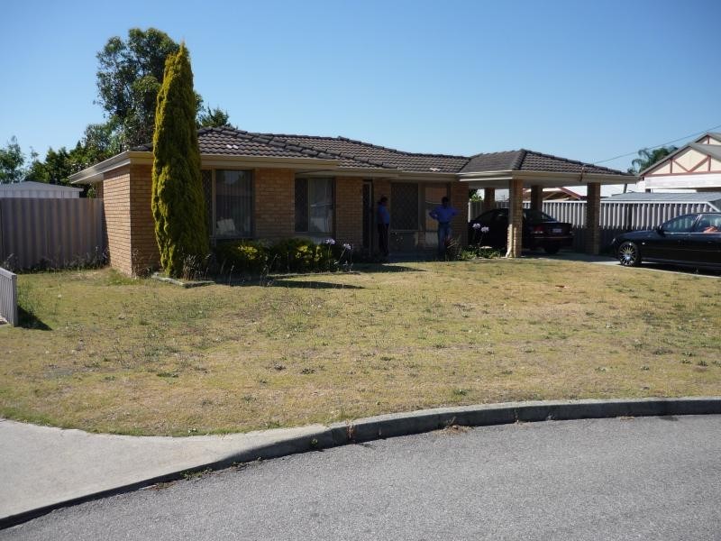 3 Kara Court, Seville Grove WA 6112