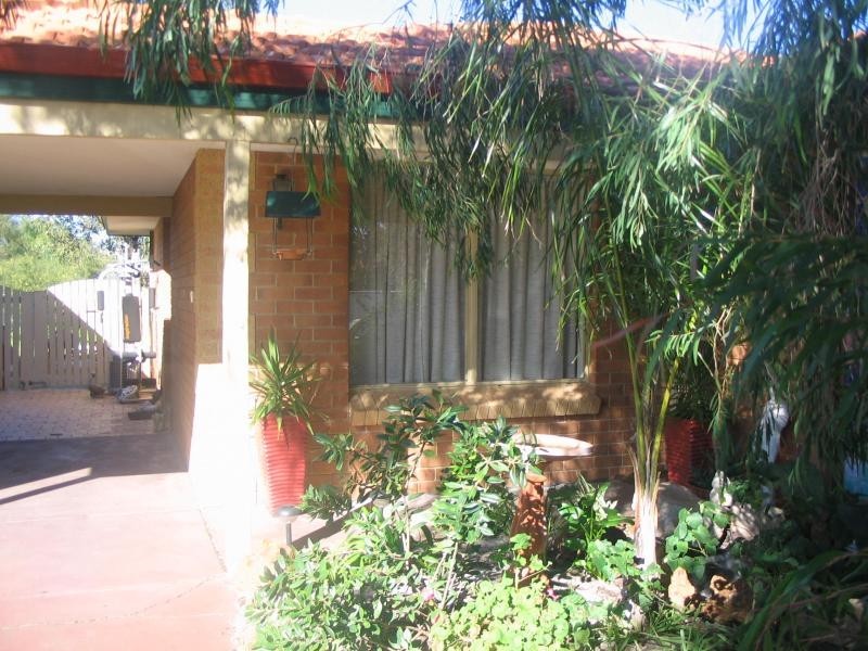 99 Powell Crescent, Armadale WA 6112