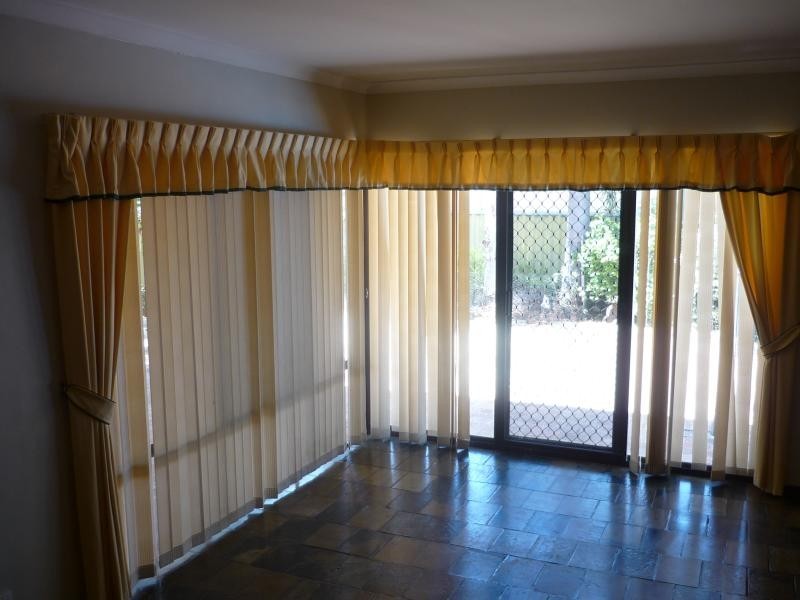 92 Brown Crescent, Seville Grove WA 6112