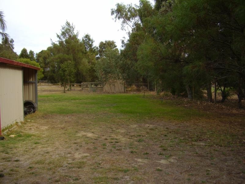 290 Hall Road, Serpentine WA 6125