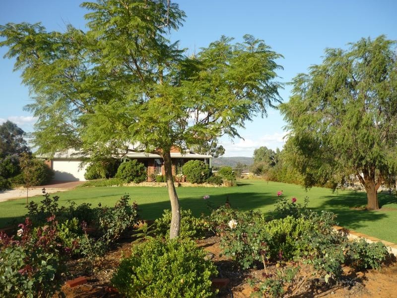 56 Walker Road, Serpentine WA 6125