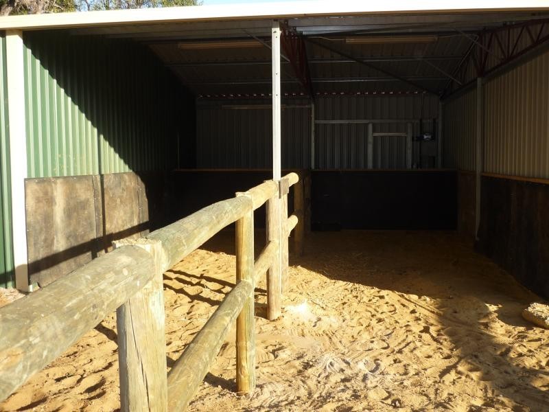 56 Walker Road, Serpentine WA 6125