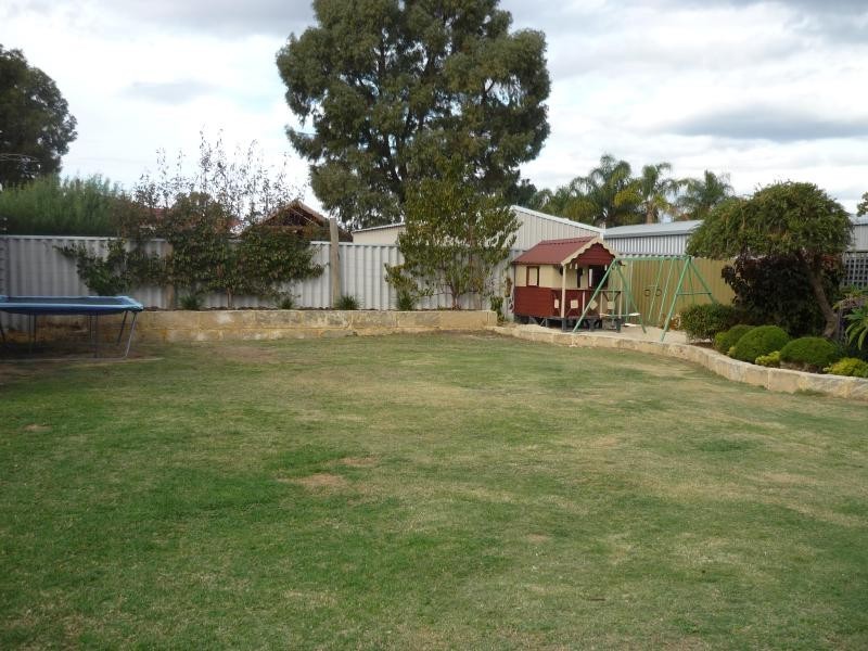 6 Rigoll Ct, Mundijong WA 6123