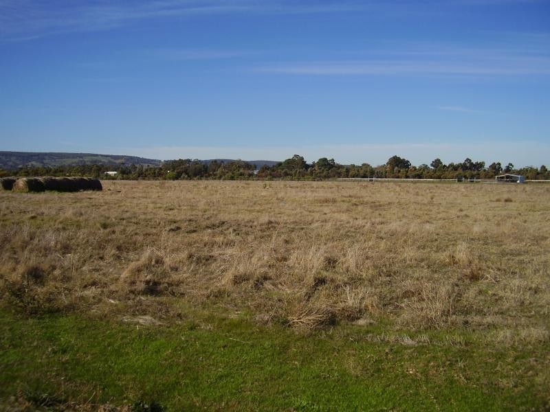 25 Dairy Link, Mardella WA 6125