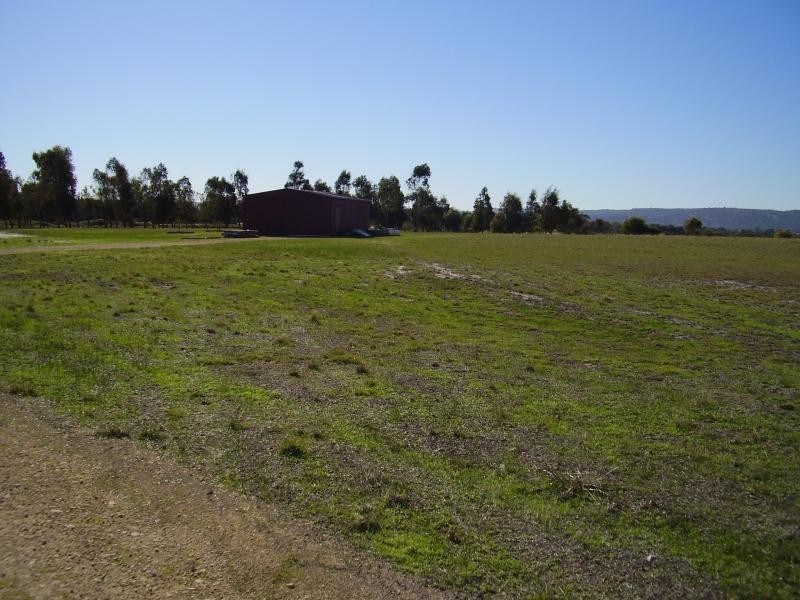 98 Bangap Place, Oakford WA 6121