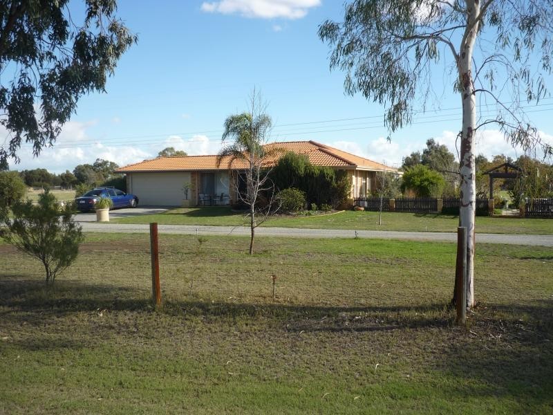 25 Bournbrook, Cardup WA 6122