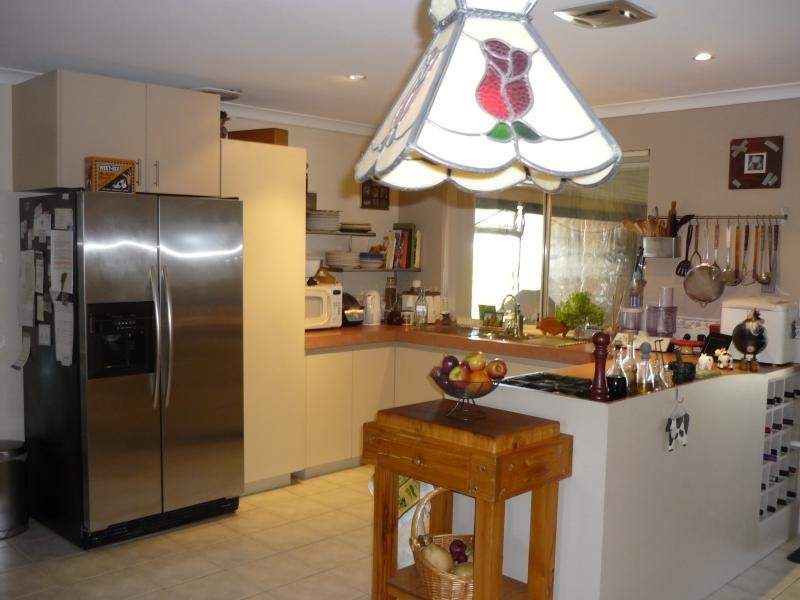 25 Bournbrook, Cardup WA 6122
