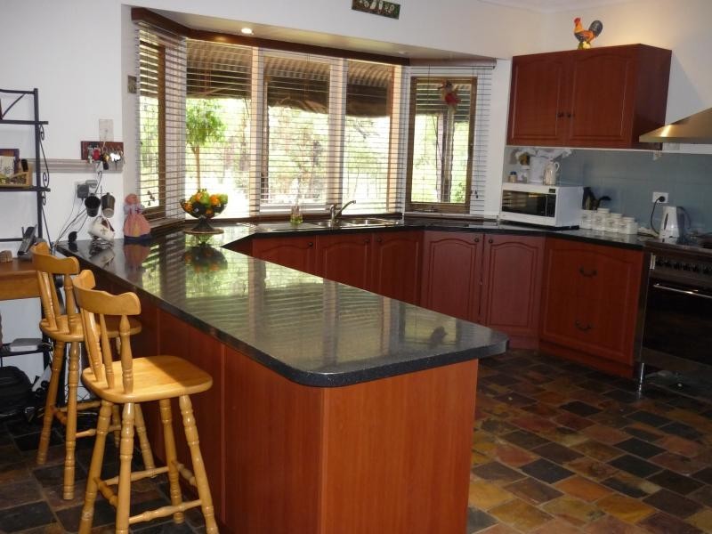 4 Atkins Street, Jarrahdale WA 6124