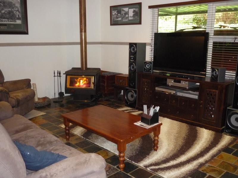 4 Atkins Street, Jarrahdale WA 6124