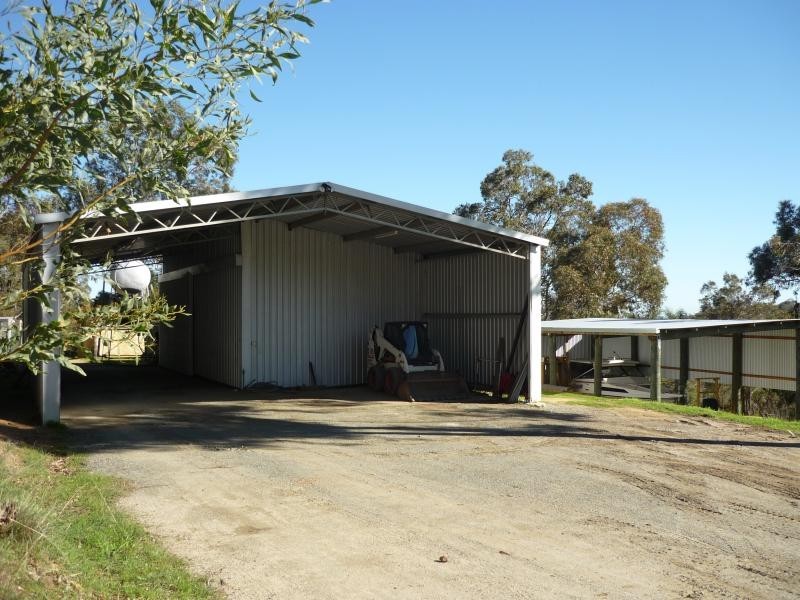 235 Nettleton Rd, Byford WA 6122