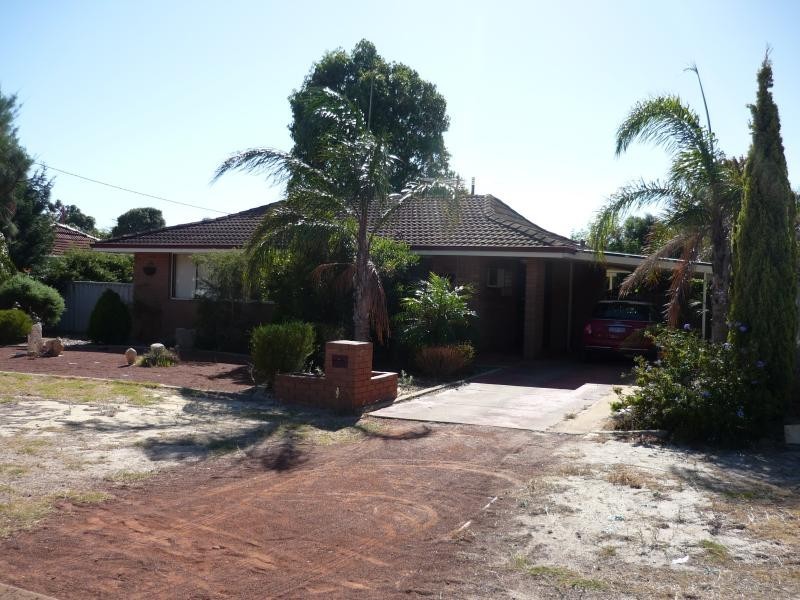 9 Leumeah St, Armadale WA 6112