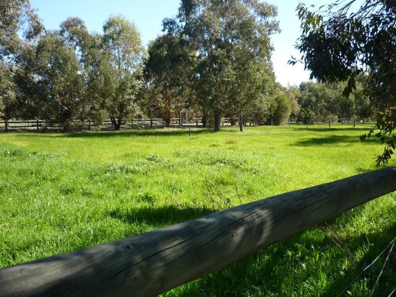 119 Salmonbark Rd, Serpentine WA 6125