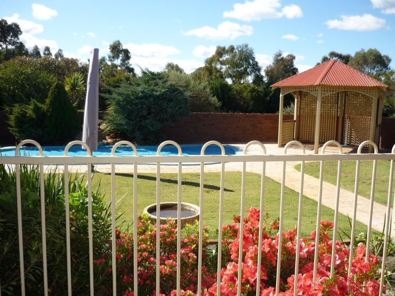 119 Salmonbark Rd, Serpentine WA 6125