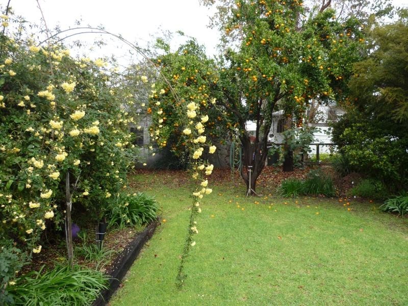 15 Maxwell St, Serpentine WA 6125