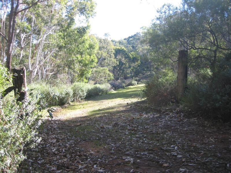 2 Deldillia Follow, Serpentine WA 6125