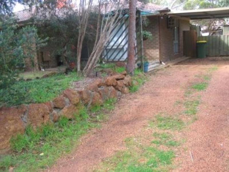 34 Gribble Road, Armadale WA 6112
