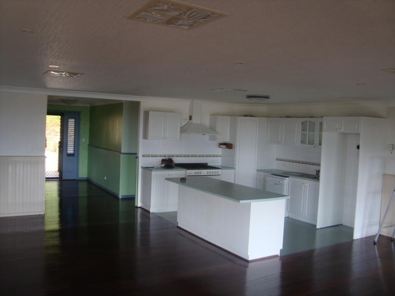 18 Rise Court, Mount Richon WA 6112