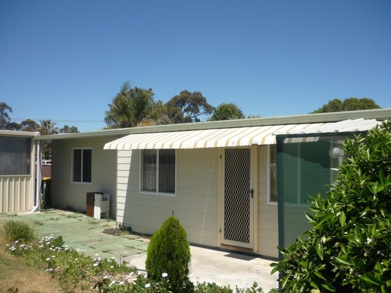 11 b Dryandra Way, Armadale WA 6112