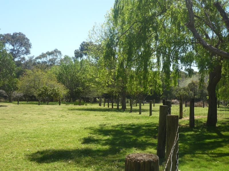 303 Boyd Road, Keysbrook WA 6126