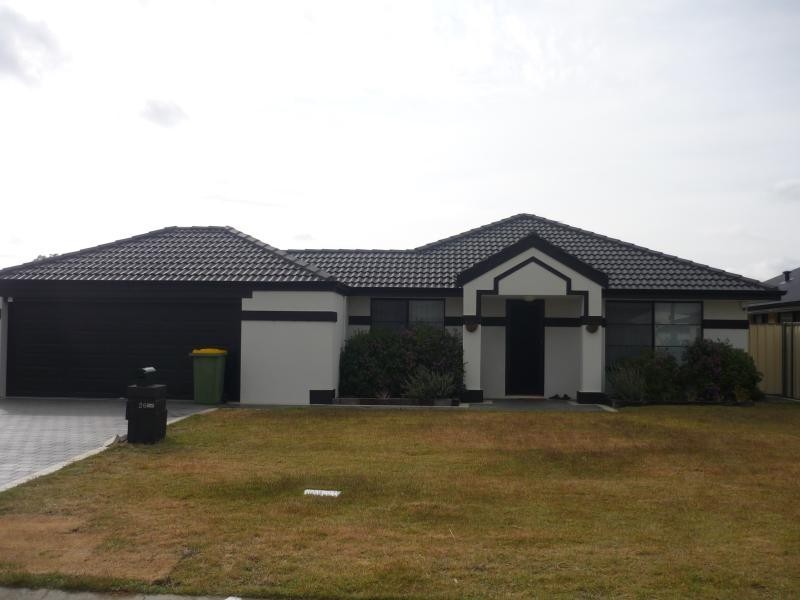 26 Glenfin Road, Seville Grove WA 6112