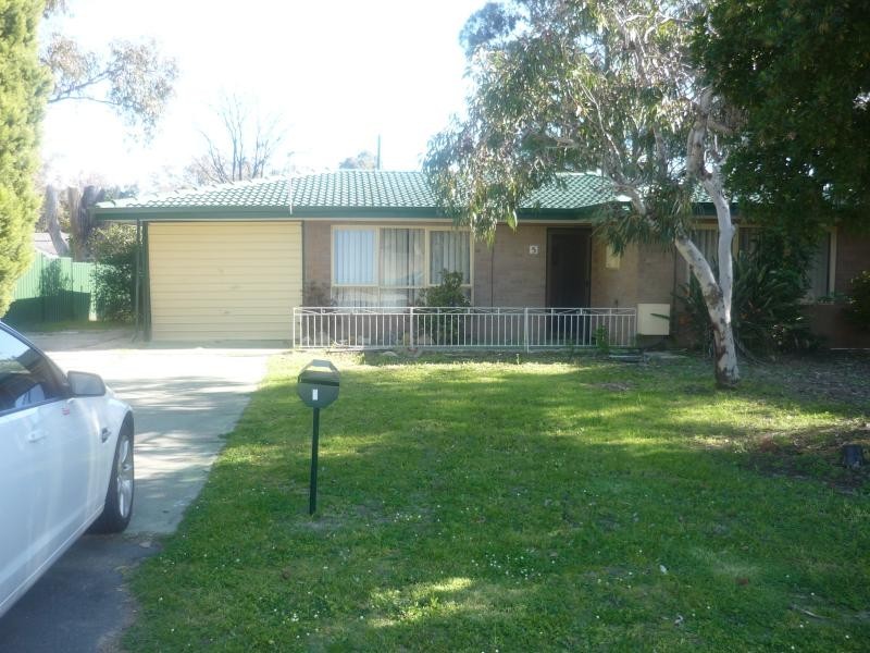 5 Oscar Street, Armadale WA 6112