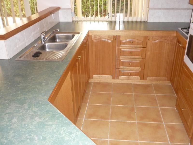 2 BLUE WREN CLOSE, Serpentine WA 6125