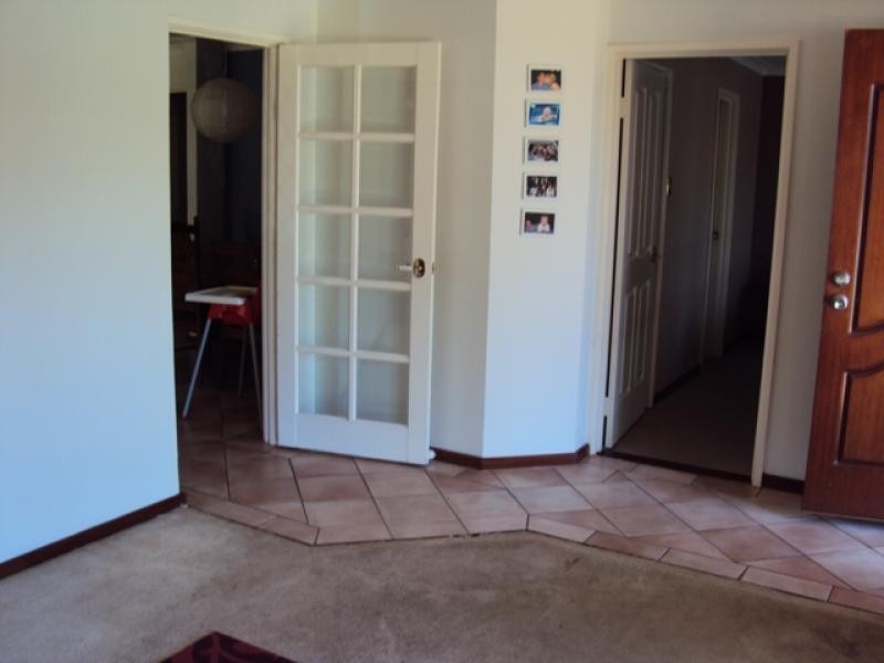 28 Henderson Drive, Seville Grove WA 6112