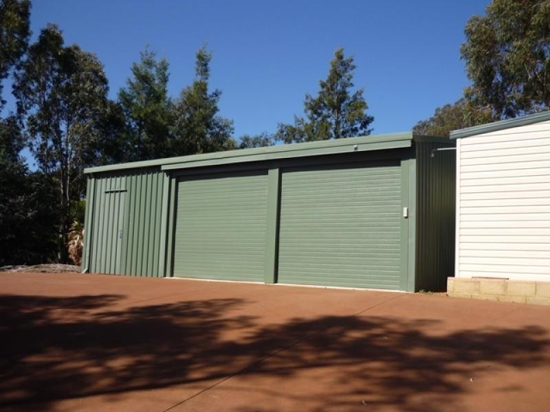 16 McKay Dve, Serpentine WA 6125