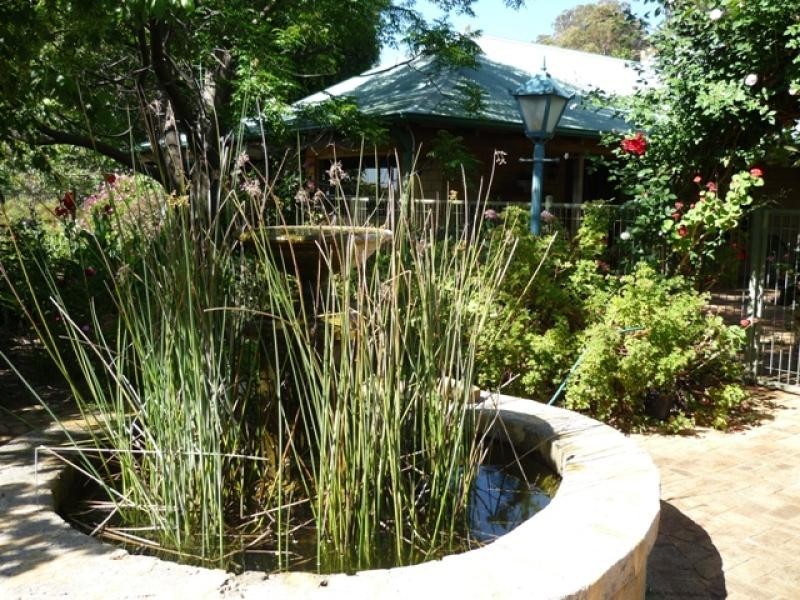 16 McKay Dve, Serpentine WA 6125