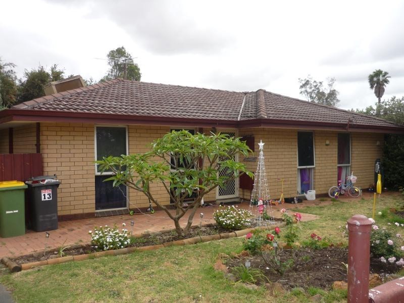 13 Mogo, Armadale WA 6112
