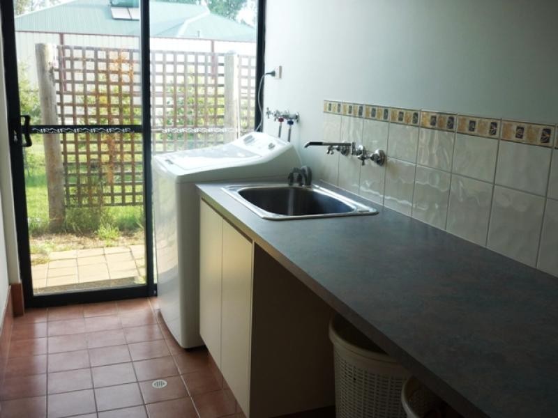 37 Tranby Ave, Serpentine WA 6125