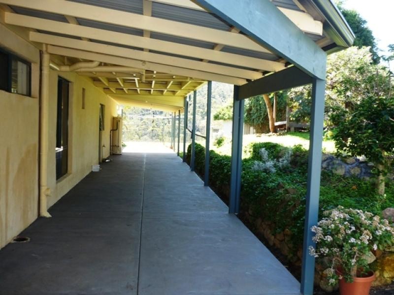 235 Nettleton Rd, Byford WA 6122