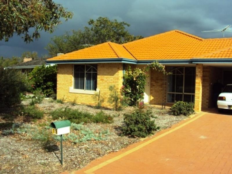 18 Tuck Street, Armadale WA 6112