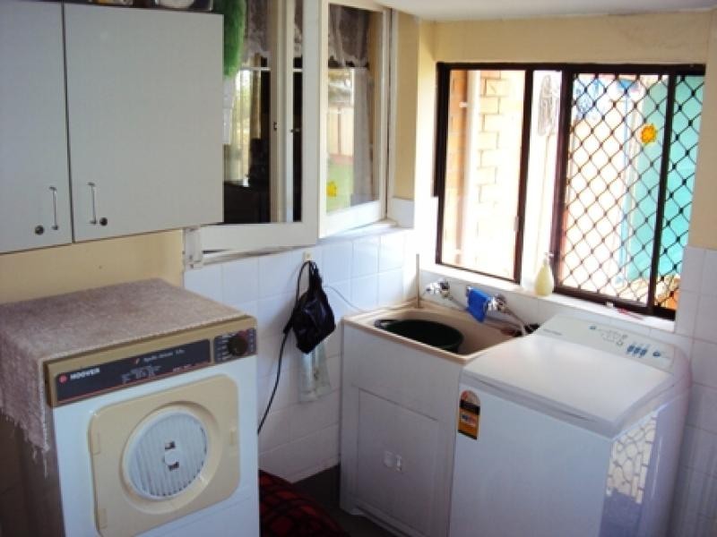 375 Railway Ave, Armadale WA 6112