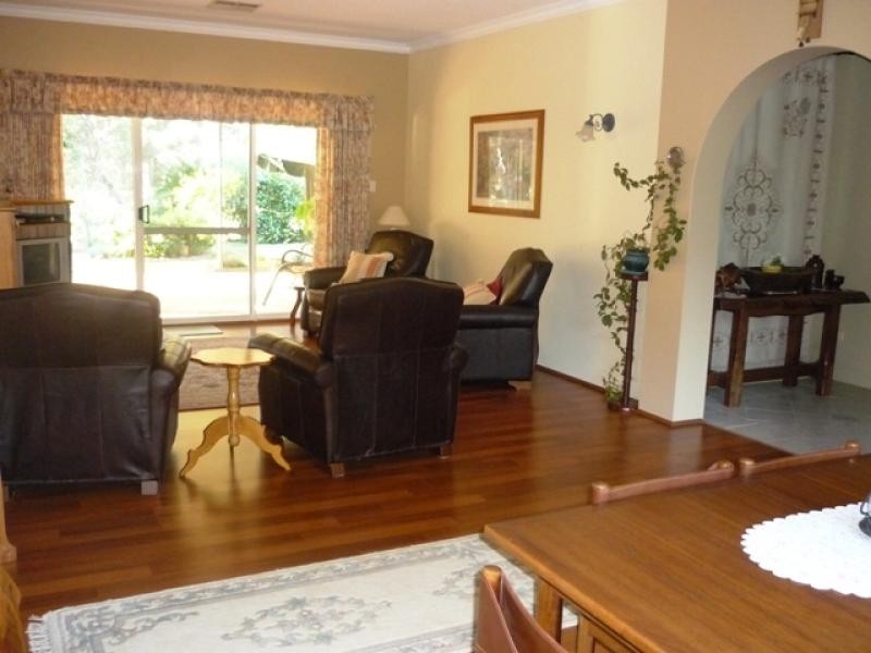 2 Tallagandra Court, Serpentine WA 6125