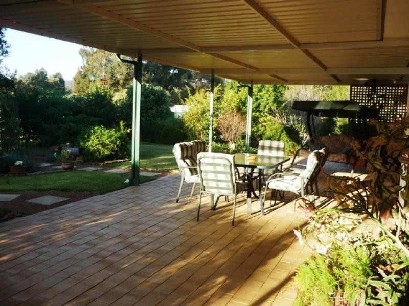 2 Tallagandra Court, Serpentine WA 6125